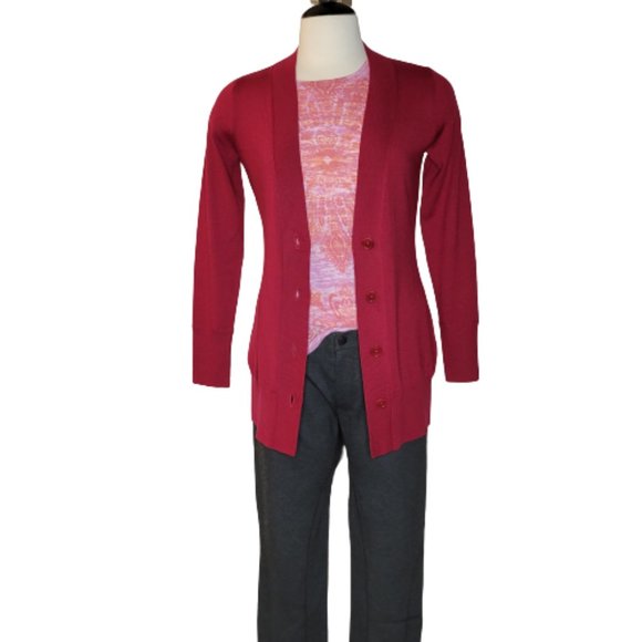 Banana Republic, Red Fine Merino Cardigan, Size S, NWOT - Picture 2 of 11